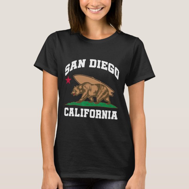 San Diego California Bear Surfing Surfer  T-Shirt (Vorderseite)