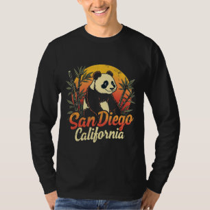 San Diego California Retro Sunset Vintag Panda T-Shirt