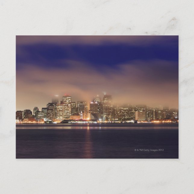 San Francisco Skyline in Nebel in der Nacht. Postkarte (Vorderseite)