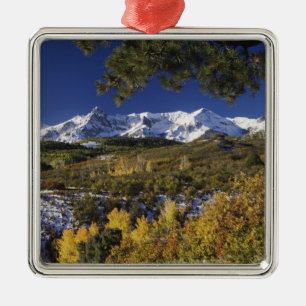 San Juan Mountains und Espen in Herbstfarben Ornament Aus Metall