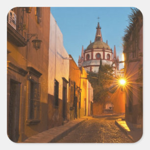 San Miguel de Allende, Mexiko. Bildnachweis: Nancy Quadratischer Aufkleber