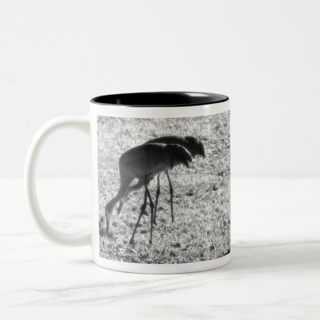 Sand Hill Cranes Zweifarbige Tasse (Links)