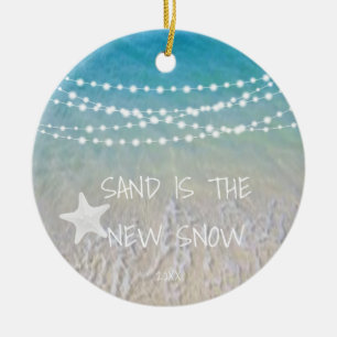 Sand ist das neue Weihnachtsschmuck am Snow Beach