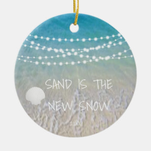 Sand ist das neue Weihnachtsschmuck am Snow Beach