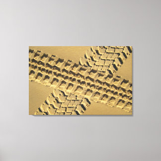 SAND TRACKS 24x36 Leinwanddruck