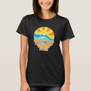 Sandige Zehen Sonnengeküsste Nase Strand Strandbum T-Shirt