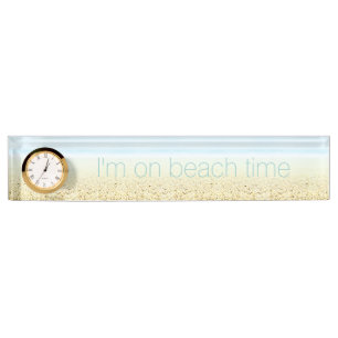 Sandstrand und Meer "On Beach Time" ruhige Küste Namensplakette