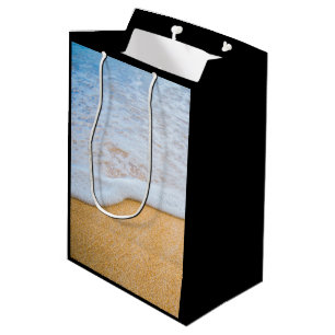 Sandy Beach mit Foamy Surf Mittlere Geschenktüte