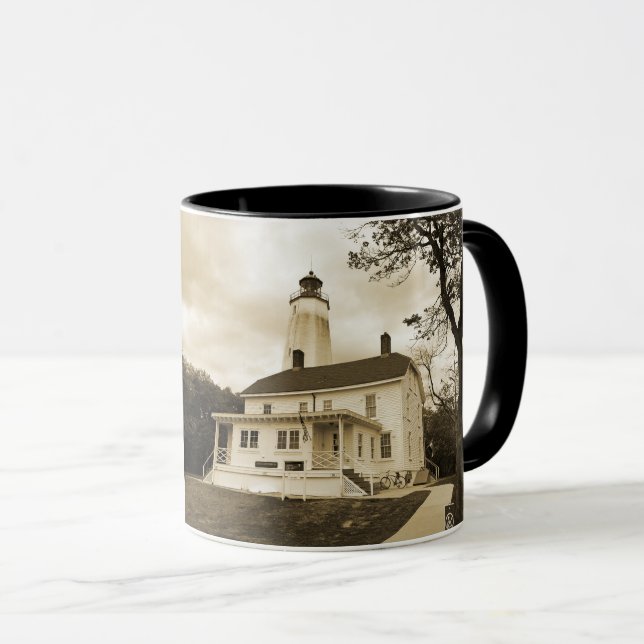 Sandy Hook Lighthouse Tasse (VorderseiteRechts)
