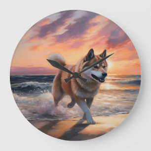 Sandy Paws Akita Dog auf Beach Sunset Große Wanduhr