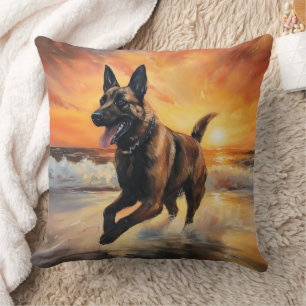 Sandy Paws Belgischer Malinois Hund auf Beach Suns Kissen
