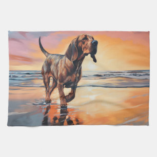 Sandy Paws Bloodhound Dog on Beach Sunset Geschirrtuch