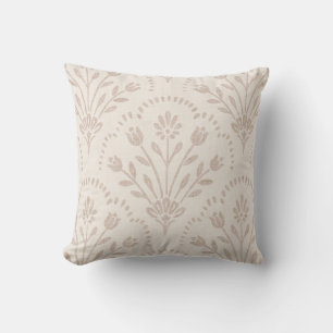 Sanft gedämpftes Taupe- und Beige-Blumen-Rankenmus Kissen