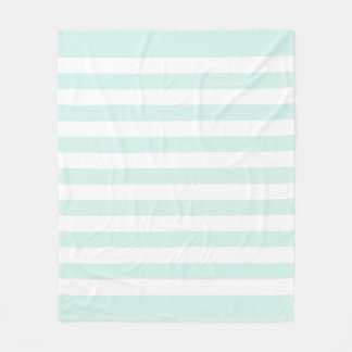 Sanftes Cyan-Grün-Pastell- und Weißlinienmuster Fleecedecke