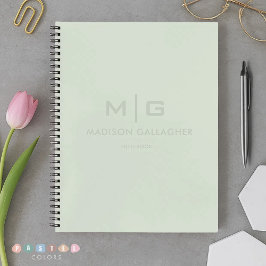 Sanftes, weiches Licht, pastellfarbener Salbeimoss Notizbuch