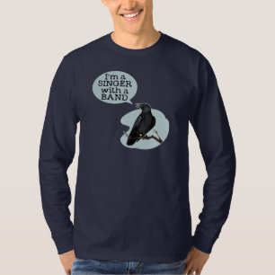 Sänger mit Band T-Shirt