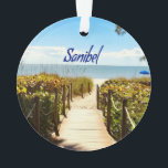 Sanibel Island Florida Beach Ocean Ornament<br><div class="desc">Sanibel Island Florida Beach Ocean Blue Himmel,  grünes Gras und der saubere Ozean.</div>