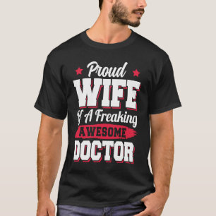 Sänitäter Arzt Krankenschwester Pflege Doktor Ehef T-Shirt