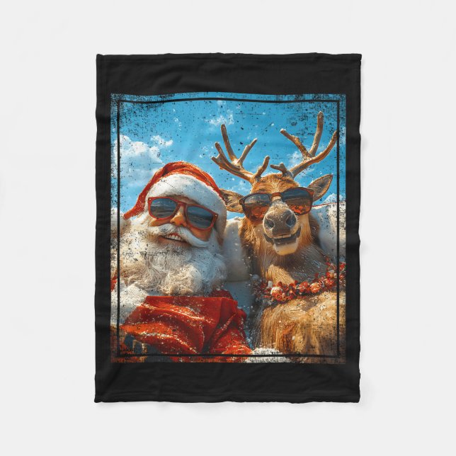 Santa And Reindeer Selfie Funny Christmas Vacation Fleecedecke (Vorderseite)
