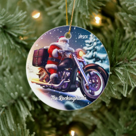 Santa auf einem Motorrad im Schnee Keramik Ornament