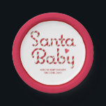 Santa Baby Christmas Baby Duschkabine Teller<br><div class="desc">Fügen Sie Ihrem Baby-Duschtisch eine festliche Touch mit diesen Tellern aus dem "Santa Baby"-Papier hinzu, die mit roten, kantengestreiften Typografien und einem süßen Herzstück versehen sind. Diese Party-Teller sind perfekt zum Kuchen, Snacks oder Vorspeisen geeignet und sorgen für einen saisonalen Beifall. Ideal für Babyduschen, Gender-Enthüllungen oder Wintersprinkles - personalisieren Sie...</div>