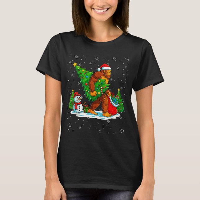 Santa Bigfoot Christmas Tree Xmas Lights Funny Sas T-Shirt (Vorderseite)