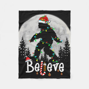 Santa Bigfoot Weihnachten Sasquatch Glaube Xmas Mä Fleecedecke