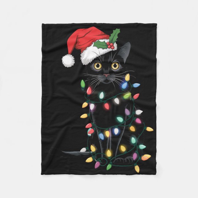 Santa Black Cat hallte in Weihnachtsbaumlicht auf Fleecedecke (Vorderseite)