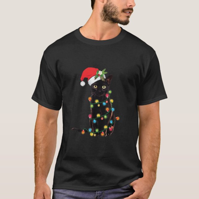 Santa Black Cat hallte in Weihnachtsbaumlicht auf T-Shirt (Vorderseite)