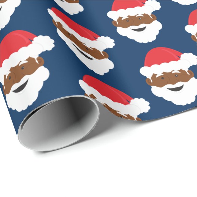 Santa Claus Brown Skin Blue Weihnachten Geschenkpapier (Rolleneckpunkt)