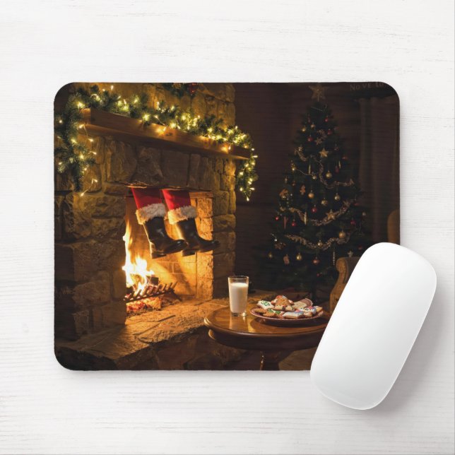 Santa Claus Coming Down the Chimney Mousepad (Mit Mouse)