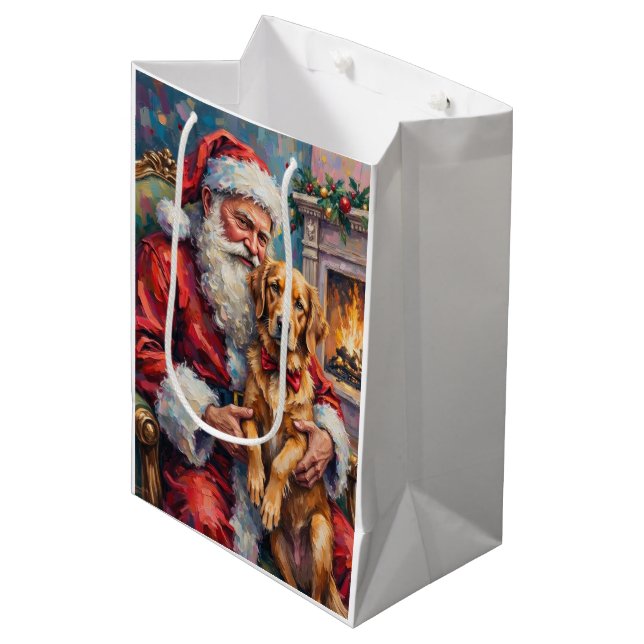 Santa Claus Holding Golden Retriever Christmas Art Mittlere Geschenktüte (Vorderseite Schrägansicht)