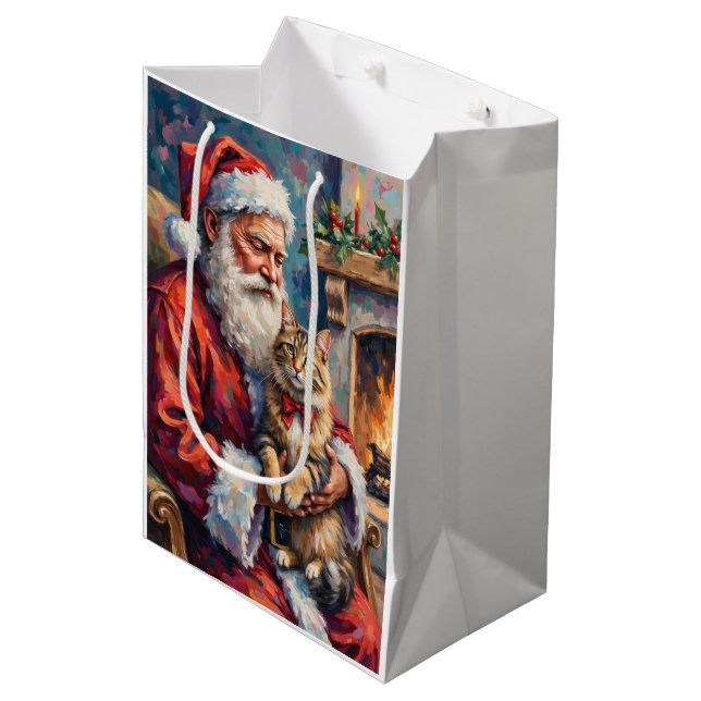 Santa Claus Holding Siberian Cat Christmas Art Mittlere Geschenktüte (Vorderseite Schrägansicht)