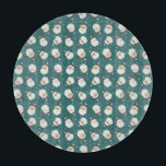 Santa Claus Merry Christmas Schneidebrett<br><div class="desc">Niedliche Abbildung von drei Weihnachtssichtern. Ideal für die Ferienzeit.</div>