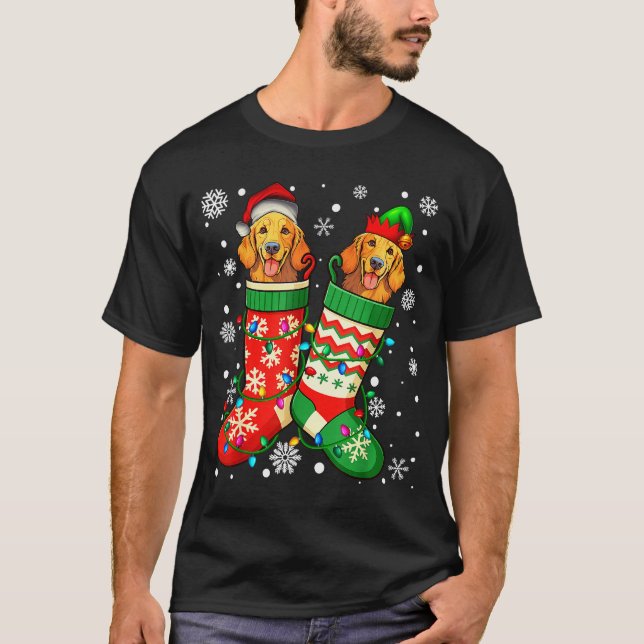 Santa Elf Golden Retriever Dog In Christmas Socks  T-Shirt (Vorderseite)