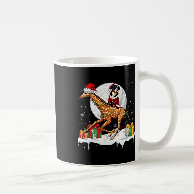 Santa Entlebucher Mountain Riding Giraffe Christma Kaffeetasse (Rechts)