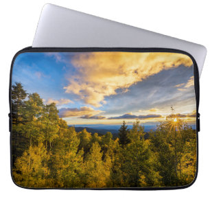 Santa Fe National Forest bei Sonnenuntergang im He Laptopschutzhülle