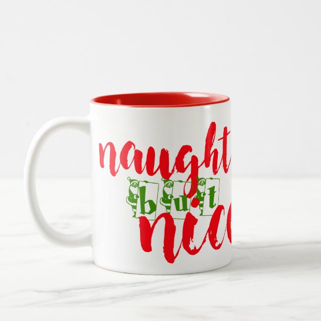 santa freche, aber schöne Weihnachtsdekoration Tas Zweifarbige Tasse (Links)