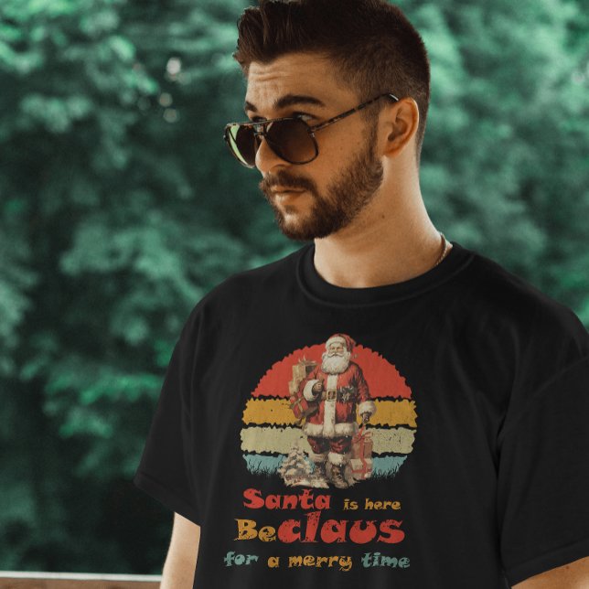 Santa ist hier, Sunset Vintag Retro Sweatshirt (Von Creator hochgeladen)