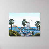 Santa Monica Pier an einem sonnigen Nachmittag