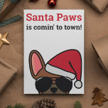 Santa Paws Christmas Red Fawn French Bulldog Card Karte<br><div class="desc">Santa Paws kommt nicht in die Stadt! Dieser französische Bulldogge mit seiner roten Weihnachtsmannmütze ist für die Weihnachtsfeiertage bereit und natürlich auch die stilvolle Sonnenbrille des Aviators. Verschiedene farbige französische Bulldoggen-Optionen stehen ebenfalls zur Verfügung.</div>