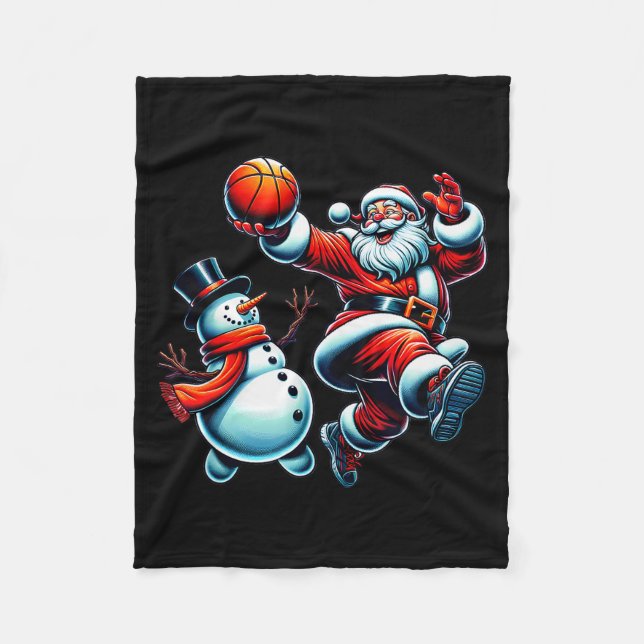 Santa Playing Basketball With A Snowman Christmas  Fleecedecke (Vorderseite)