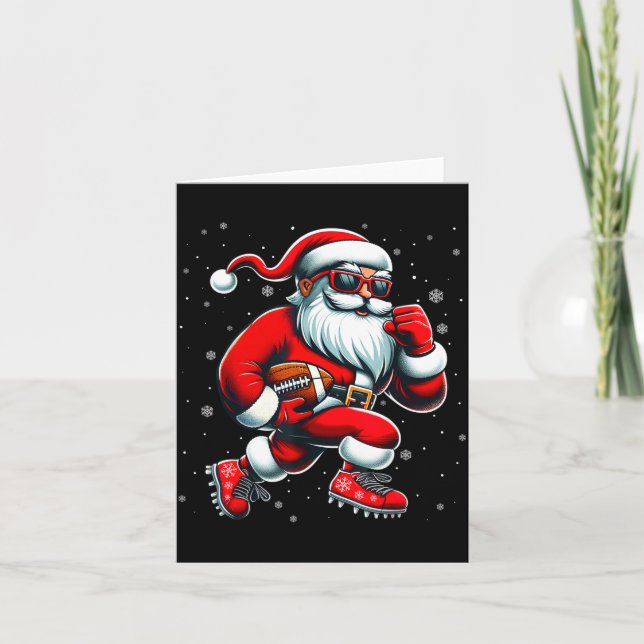 Santa Playing Football Men Boys Christmas Football Karte (Vorderseite)