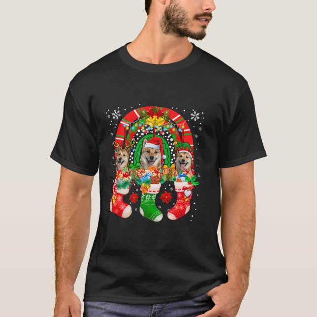 Santa Reindeer Elf Shiba Inu Dogs In Christmas Soc T-Shirt (Vorderseite)