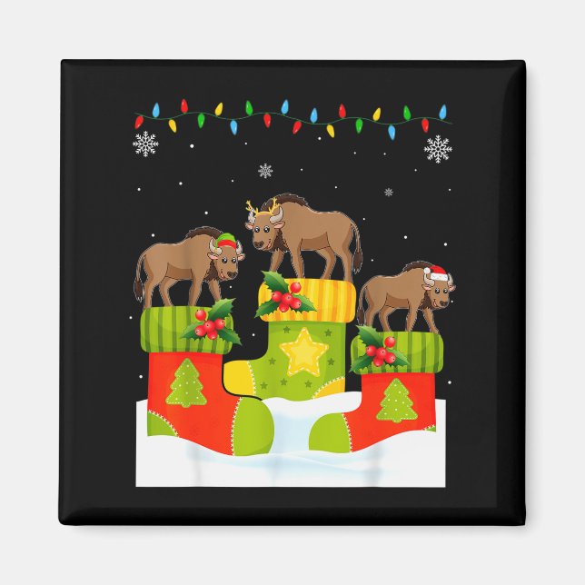 Santa Reindeer Elf Wildebeest In Christmas Socks U Magnet (Vorne)