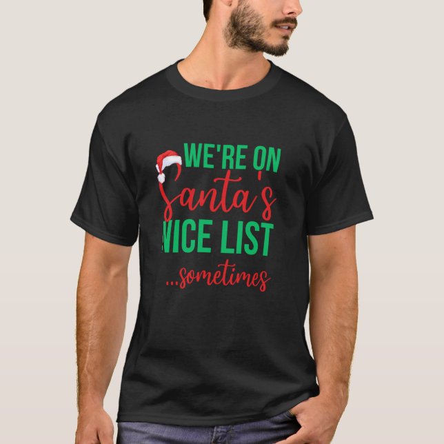 Santa s Nice Naughty List Christmas Group Team Cow T-Shirt (Vorderseite)