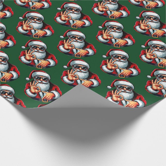 Santa Shades & 6–7 Sign – Bold Christmas Pattern Geschenkpapier (Ecke)