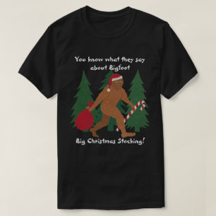 Santa Squatch Christmas Joke Big Strumpf Funny T-Shirt