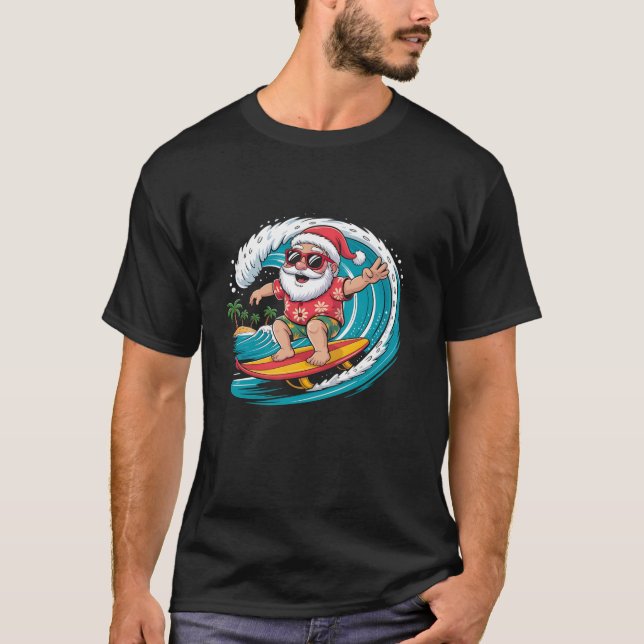 Santa Surfing Hawaiian Beach Weihnachten im Juli T T-Shirt (Vorderseite)