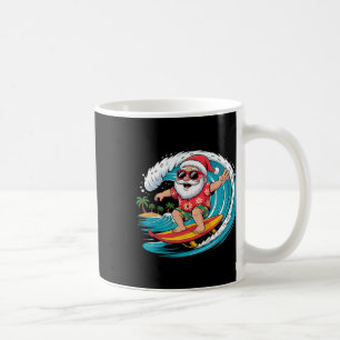 Santa surft am hawaiianischen Strand Weihnachten i Kaffeetasse